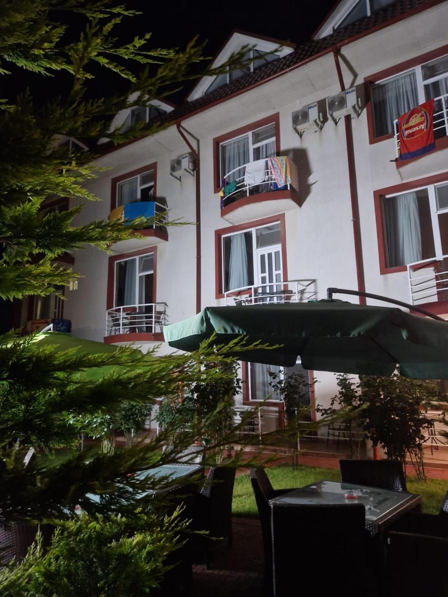 Vila Julia Costinești Εξωτερικό φωτογραφία